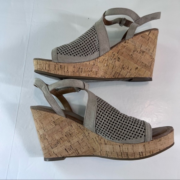 FRANCO SARTO Canyon Perforated Wedge Espadrille Cork Open Toe Sandal Taupe 10M - Picture 7 of 13
